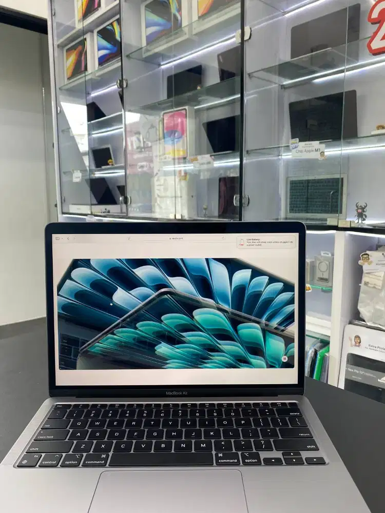 FLASHSALE! MACBOOK AIR 2020 M1 8/128 GB