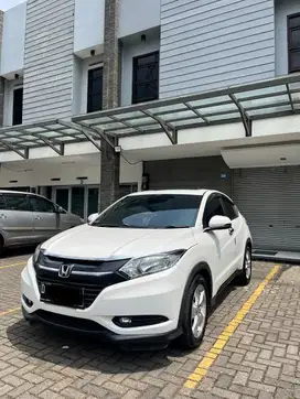 Dijual cepat HRV Tipe S Manual 2016