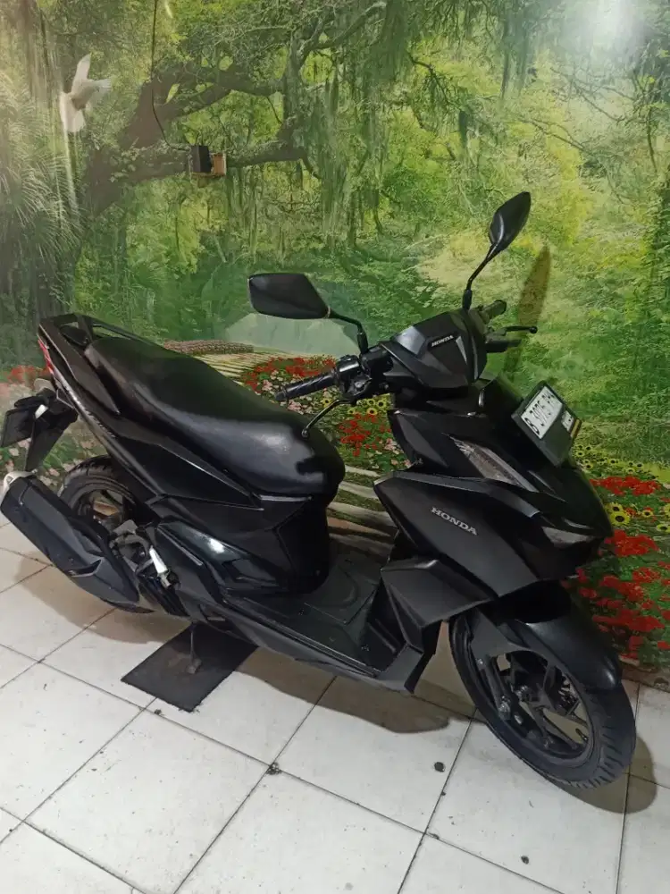 Vario 160 th 2023 original istimewa gress seperti baru