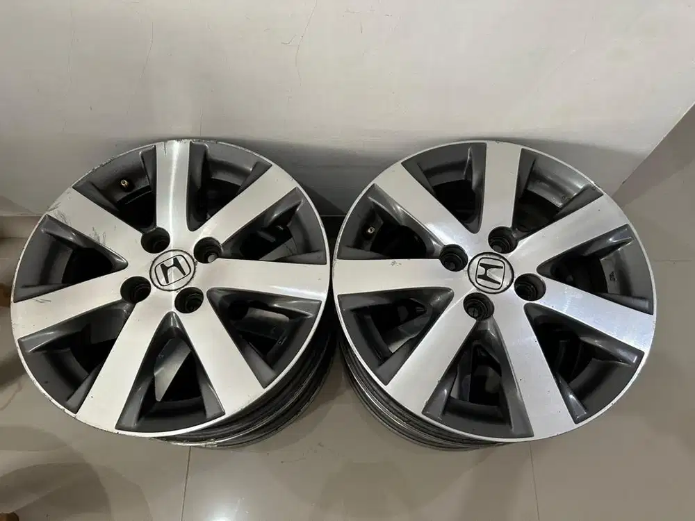 Velg Honda R15 Freed