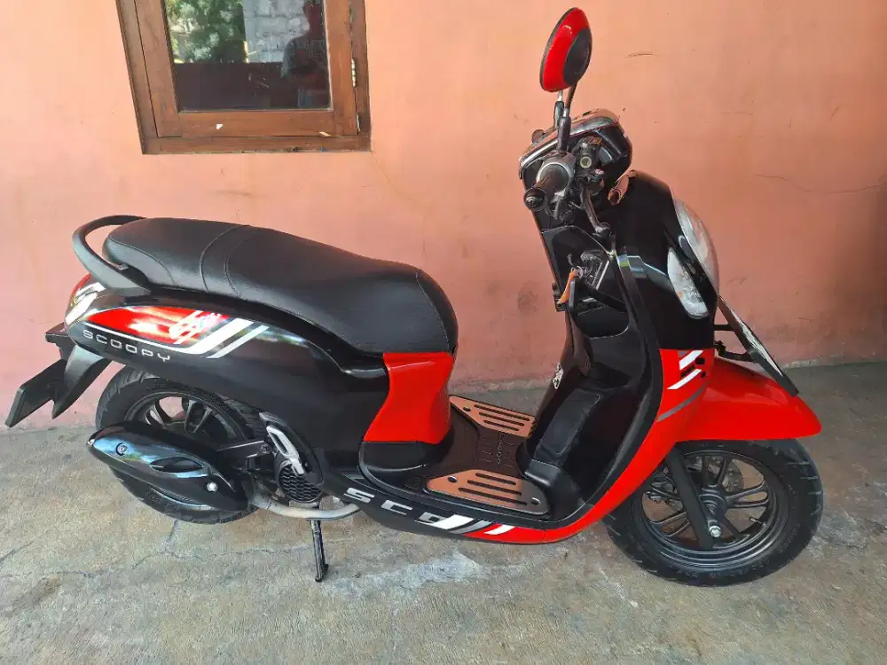 Scoopy 2023 istimewa bisa cash/kredit syariah angsuran TERMURAH