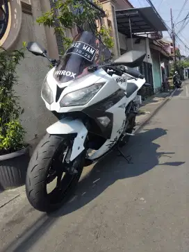 Kawasaki ninja 250 FI  tt bt tukar tambah