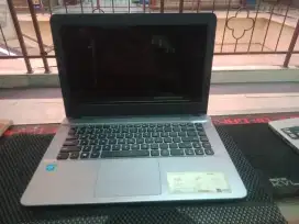 Asus x441ma RAM 8GB MULUS.SIAP PAKE