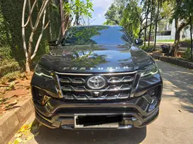Fortuner GR Sport 2.8 Thn 2022, KM rendah