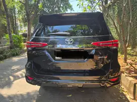 Fortuner GR Sport 2.8 Thn 2022, KM rendah