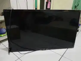 Tv LED merk PHILIPS 32 inchh