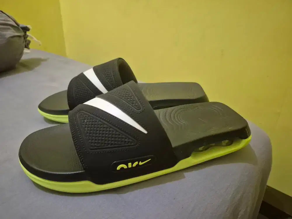 Sandal NIKE air max size 44/28,5cm