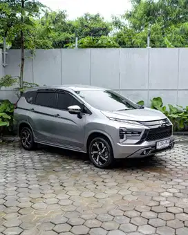 Xpander Ultimate 2023 AT km 20rb