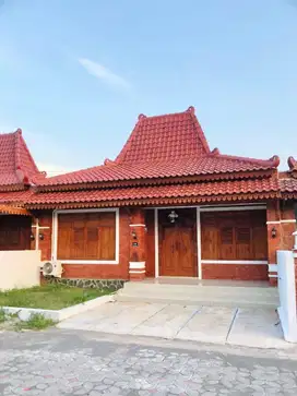 Rumah Jawa Klasik Tipe Besar di Sleman Hanya 700 Jt An, SHM