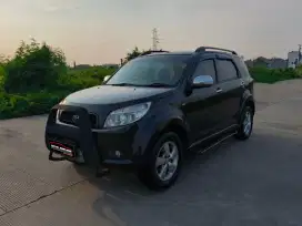 Daihatsu terios ts matic 2013 hitam