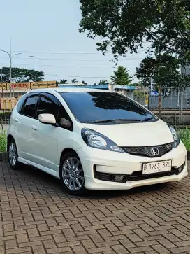 Honda Jazz RS AT GE 8