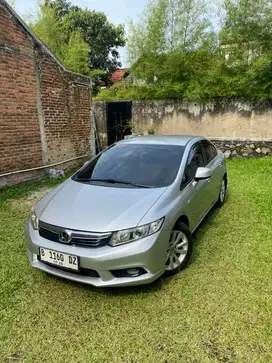 Honda Civic 2012 Bensin