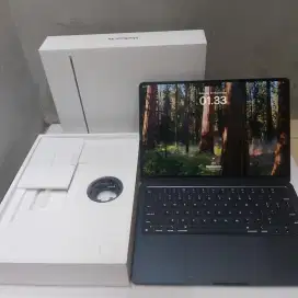 macbook air m3 13inch 16/256