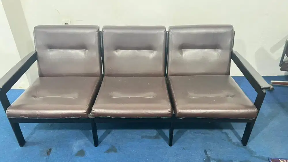 KURSI TAMU KANTOR LIGNA