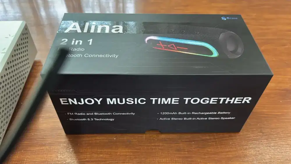 Speaker Bluetooth with FM Radio