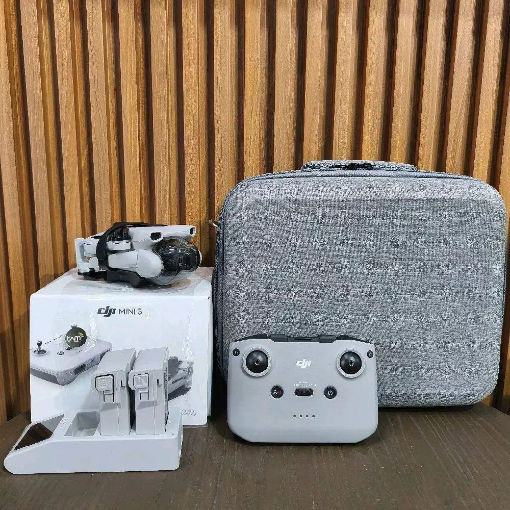 DJI Mini 3 RCN1 2 Battery + charger hub dan tas handbag secondhand 4K