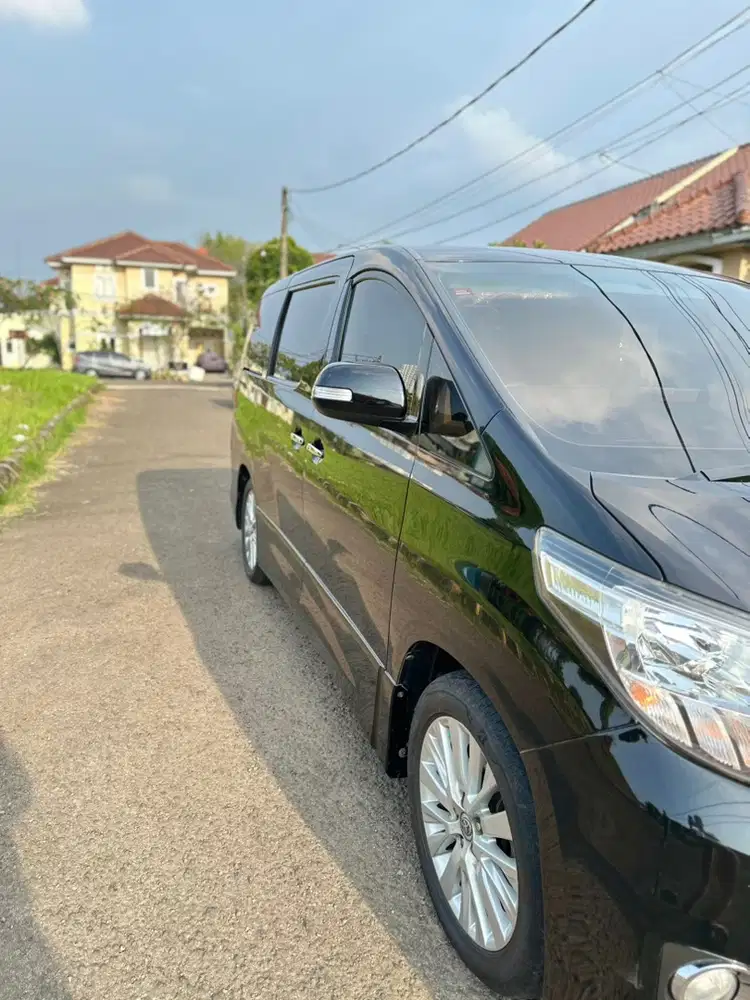 Toyota Alphard type S 2.4 2013 Bensin