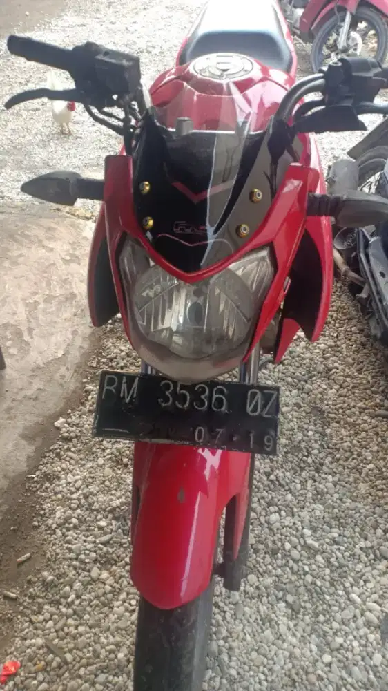 Di jual motor vixion