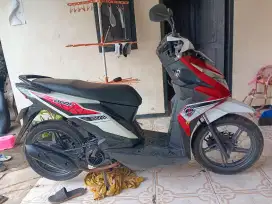 Jual beat eco 2016 mesin ok pjk idup