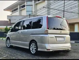 Nissan Serena 2007 Bensin