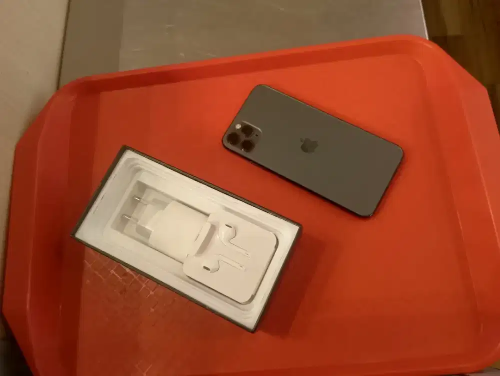 Iphone 11 pro max 256gb total new