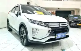 Eclipse Xpander Cross Ultimate 1.5 TURBO 2019/2020 Sun Roof Putih KIM