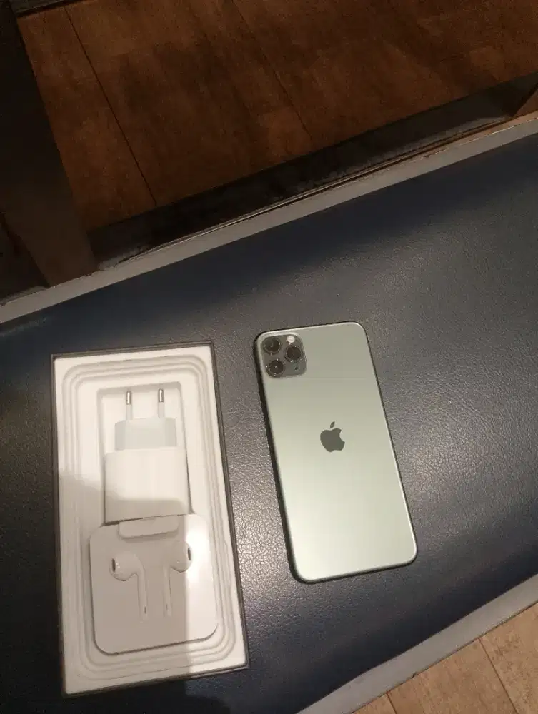 Iphone 11 pro max 256gb sama ya