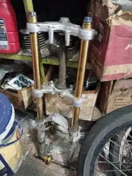 Shock depan ninja r  dan rr