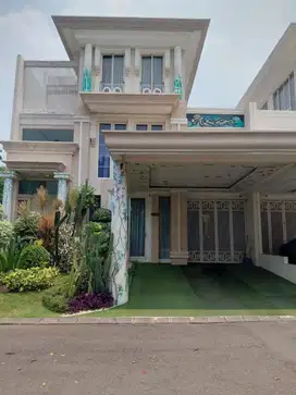 Rumah Pakuwon Indah , Grand Embassy, 3 Lantai, Harus laku bulan ini