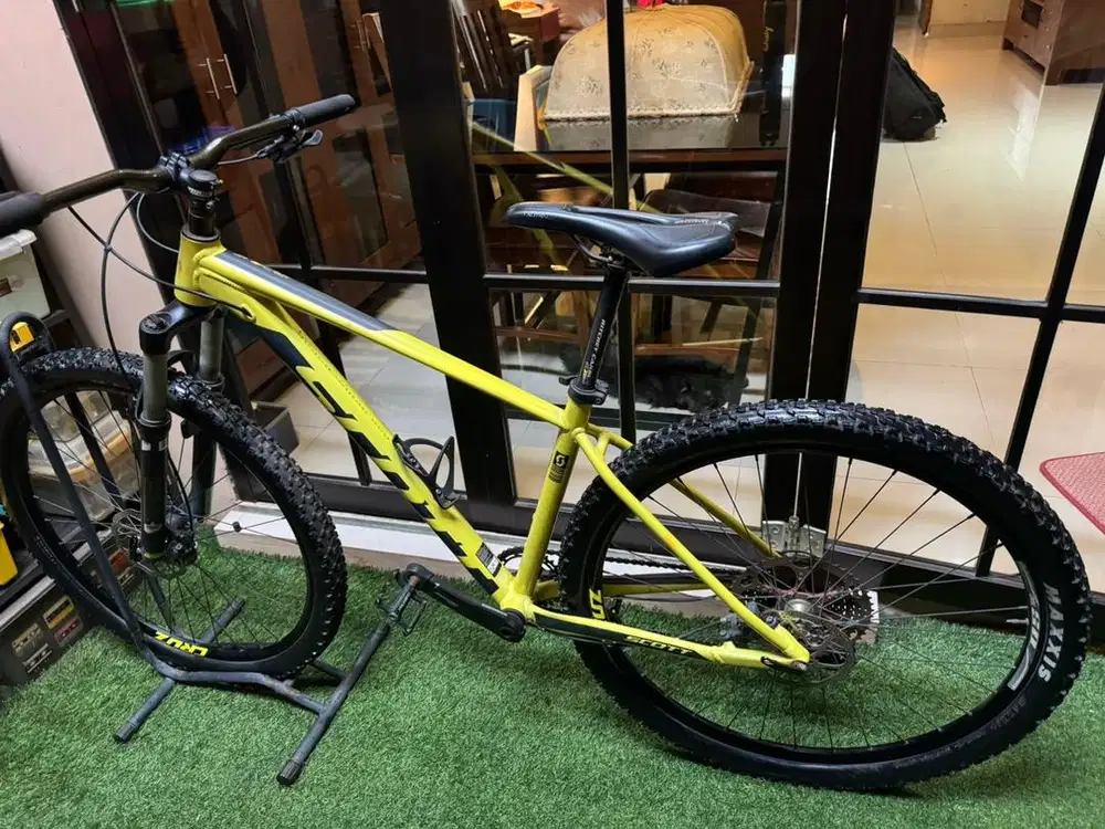 Sepeda MTB scoot rakitan