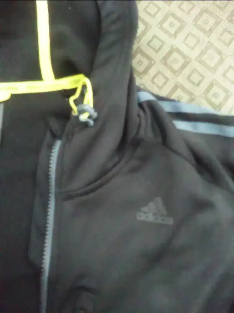 Jaket Adidas size XL