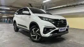 DP MURAH Toyota Rush 1.5 GR Sport Bensin-MT 2022 Putih CFADF