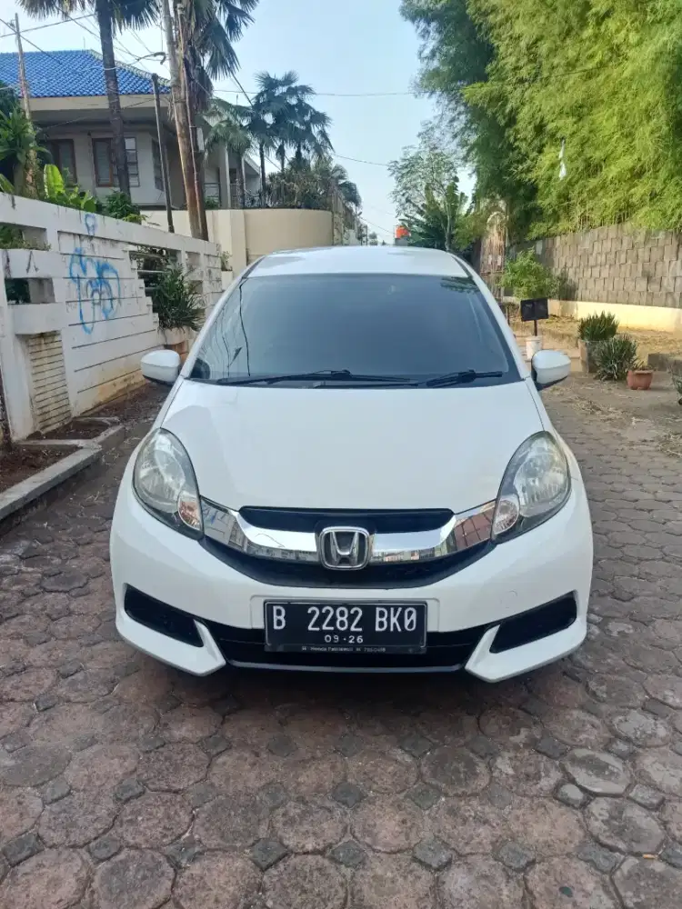 Honda Mobilio manual th 2015 original istimewa gress seperti baru