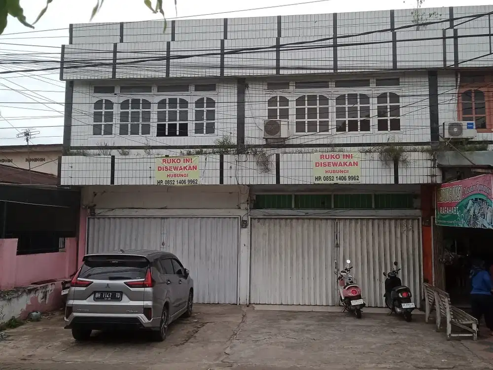 Disewakan Ruko Strategis Pinggir Jalan Slamet Riyadi Kota Jambi 216 m2
