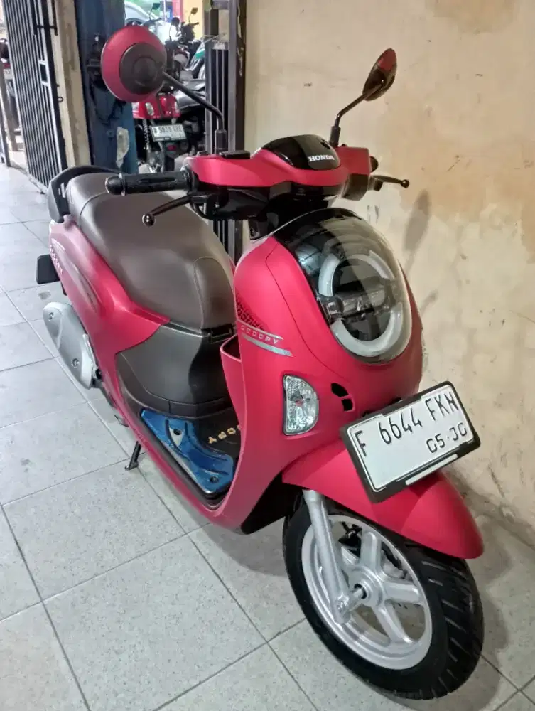 KM 1700 AN HONDA SCOOPY STYLISH 2025 KONDISI SEPERTI  BARU