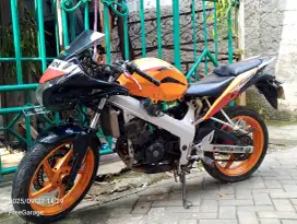 Honda cbr150r Thailand, surat komlit