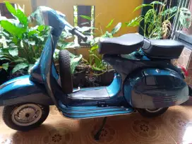 Vespa super 1975,Pajak isi komplit akur Plat D