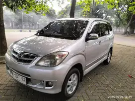 Toyota Avanza 2009 Bensin