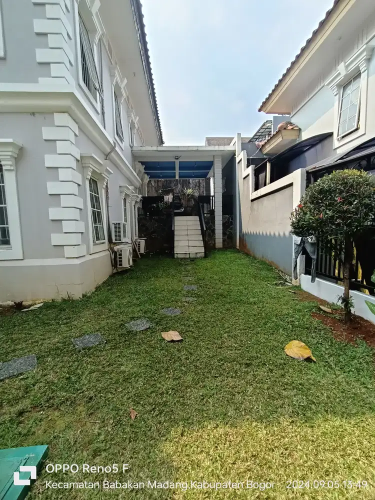 Dijual rumah taman Yunani Sentul city