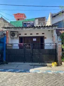 DIKONTRAKAN RUMAH SIMOMULYO BARU