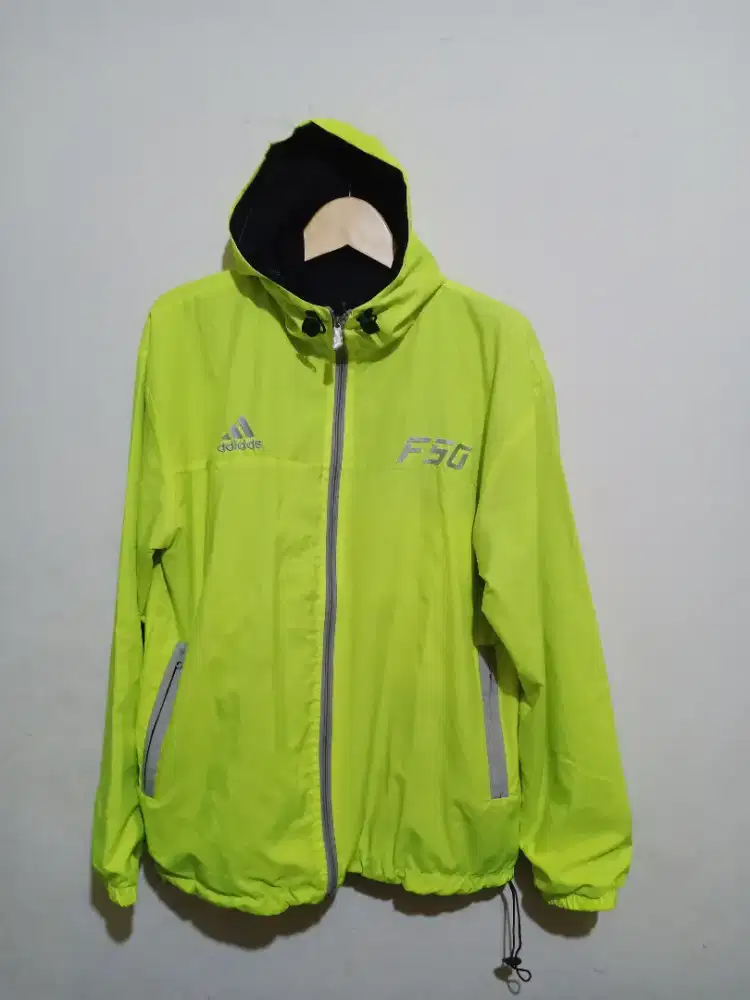 Jaket Running Adidas