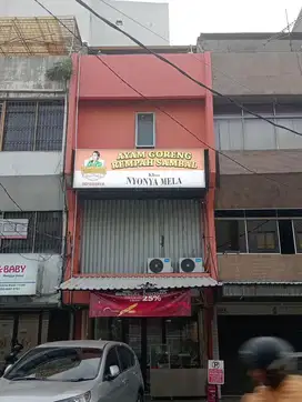 Oper sewa ruko untuk usaha 4 lantai