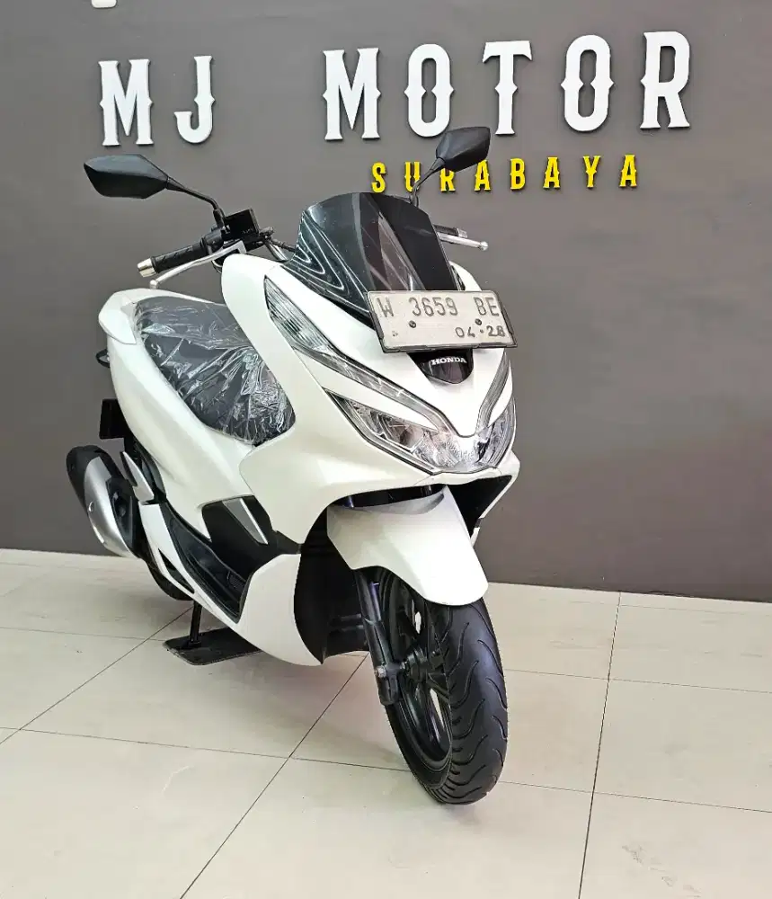 Honda PCX 150 ABS tahun 2018 // KREDIT DP 1.5 jt