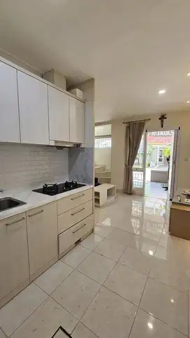Rumah 2 Lantai Symphonia Martinez Gading Serpong BSD City Tangerang C