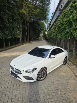 Mercy cla200 amg facelift 2022 / 2023 A/T Putih