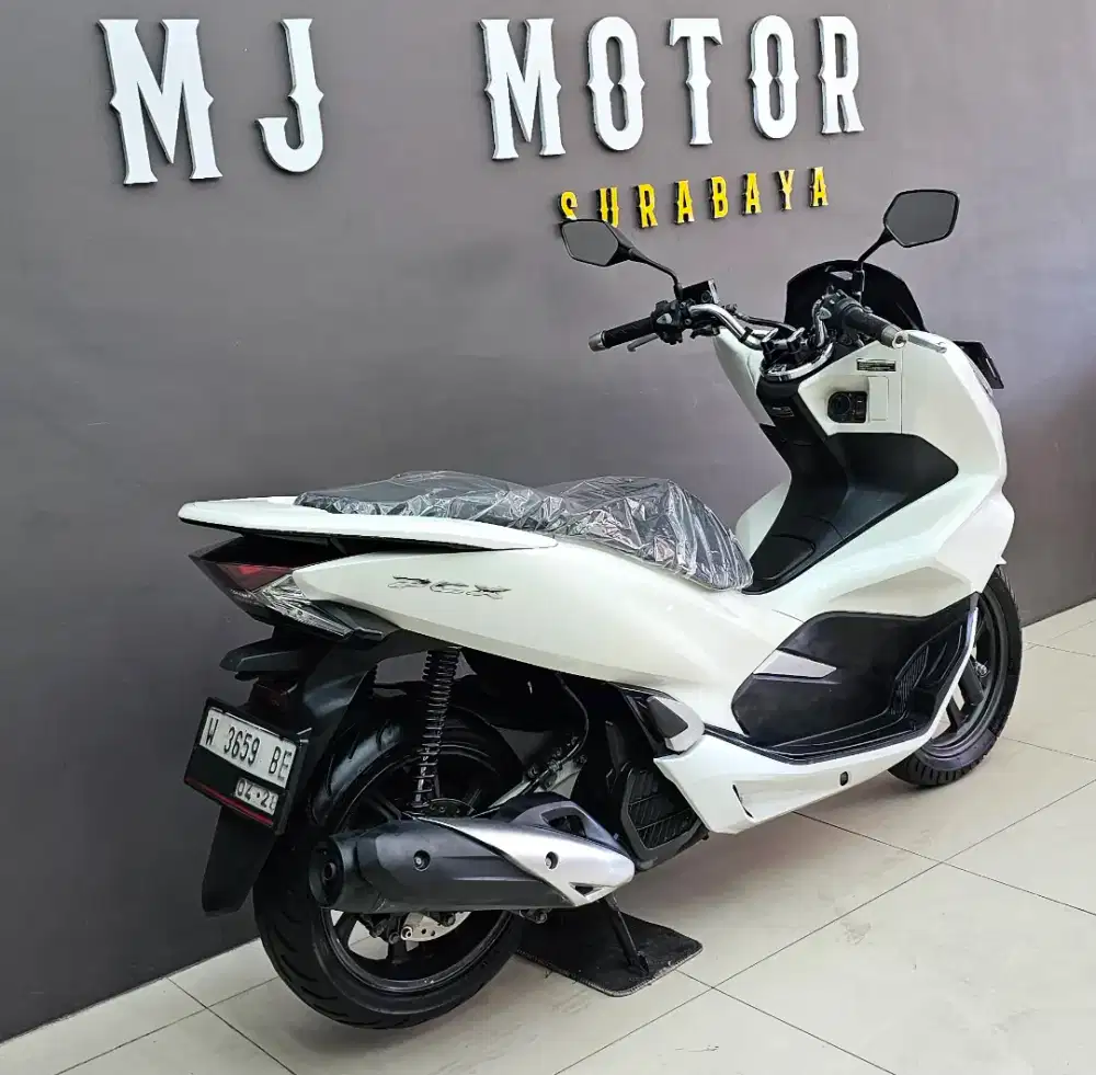 Honda PCX 150 ABS tahun 2018 // KREDIT DP 1.5 jt