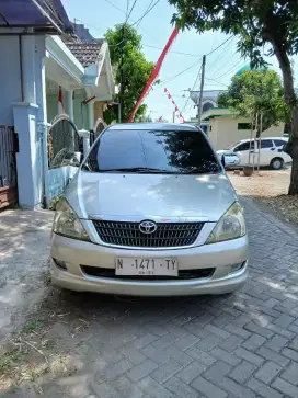 Inova V bensin 2007 A/T