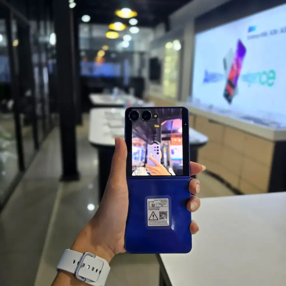 SAMSUNG GALAXY Z FLIP 7 256 GB