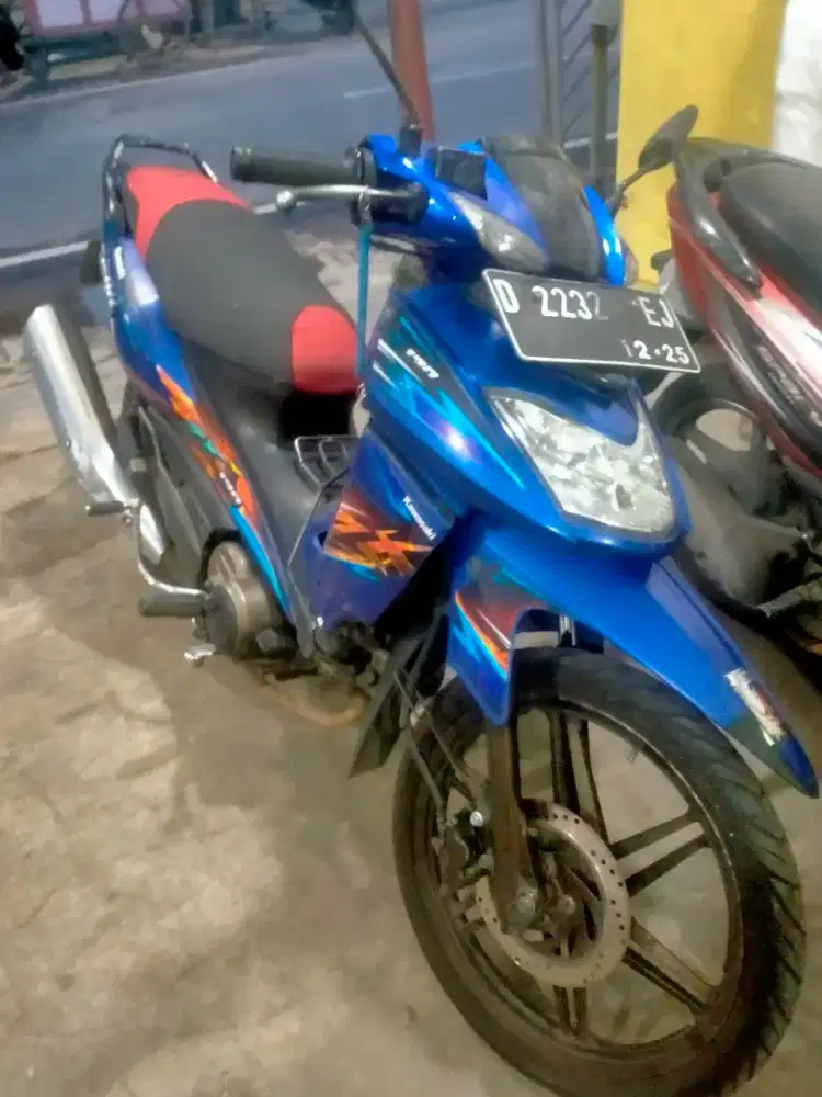 KAWASAKI ZX 130 2005 MULUS APIK SIAP PAKAI.
