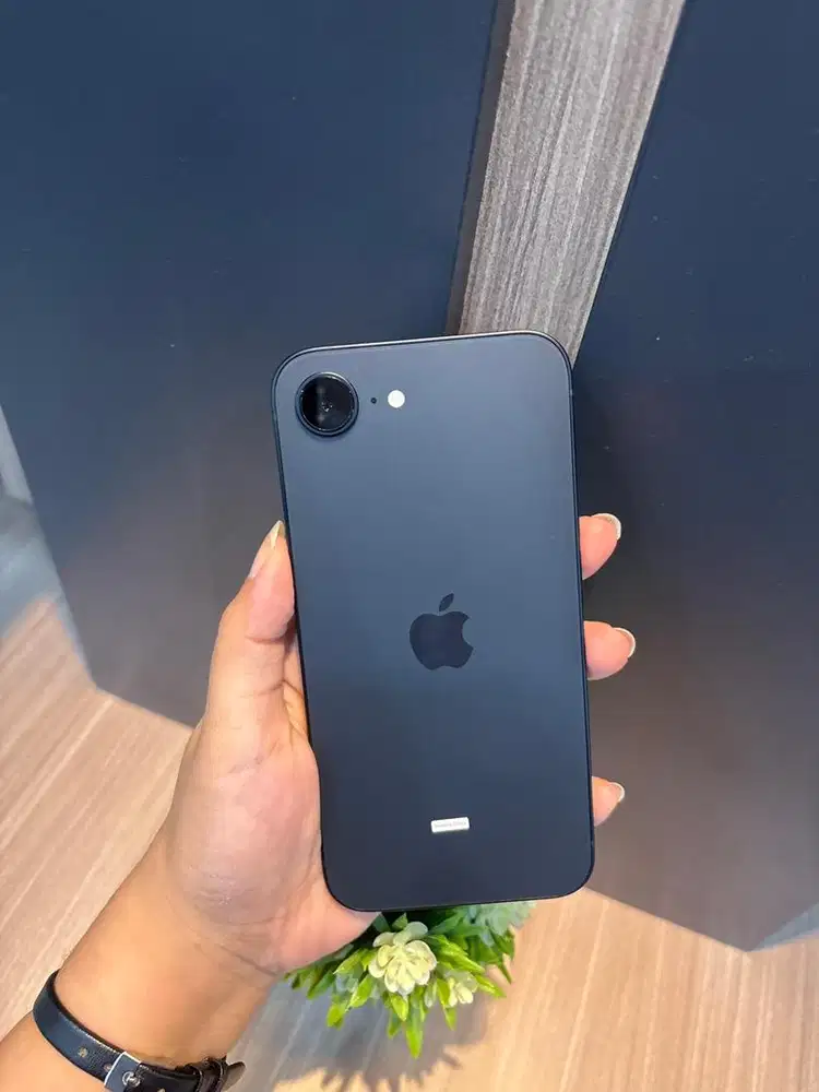 IPHONE 16E 128GB